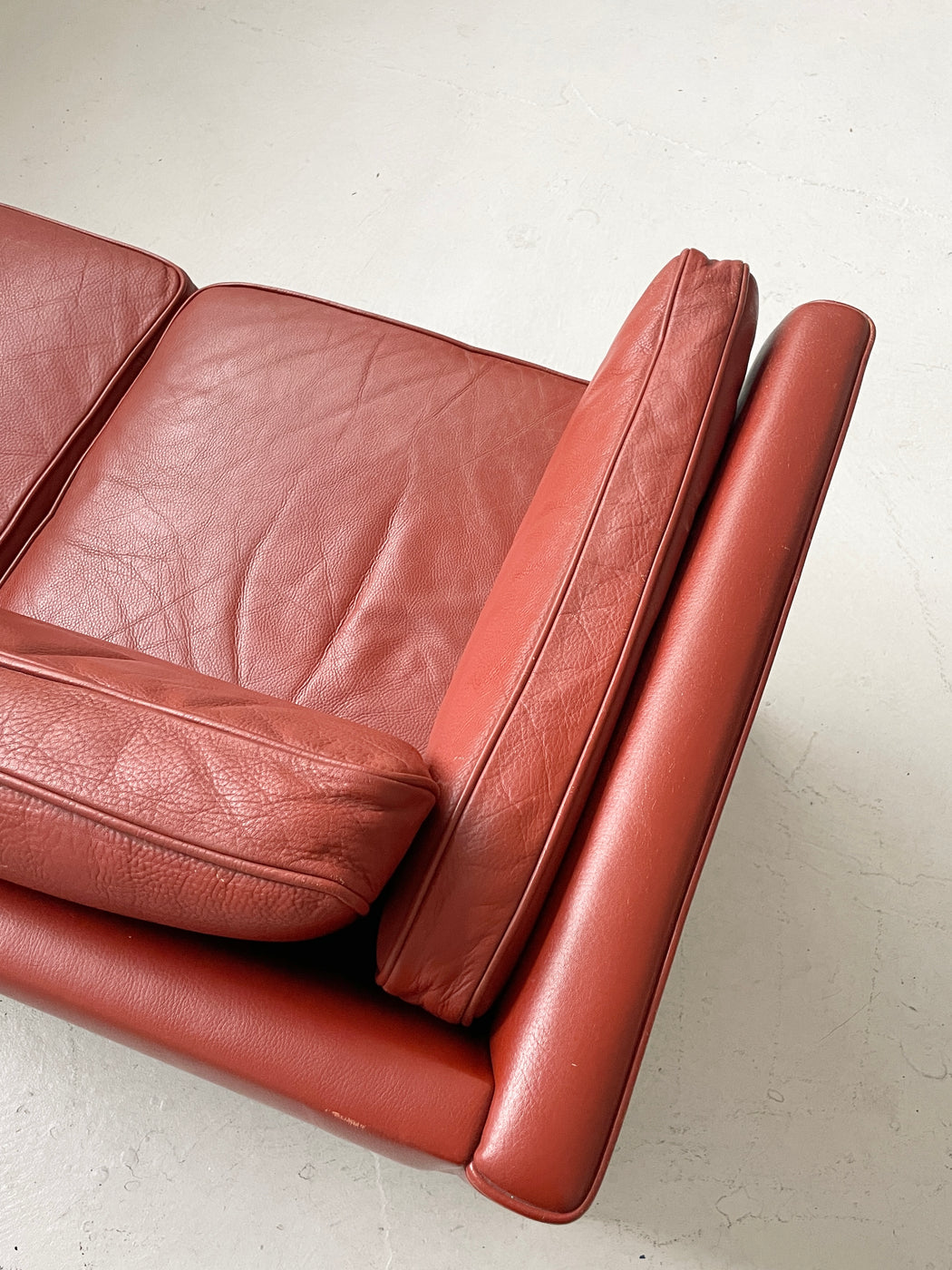 Mogens Hansen 'Model 2225' Sofa