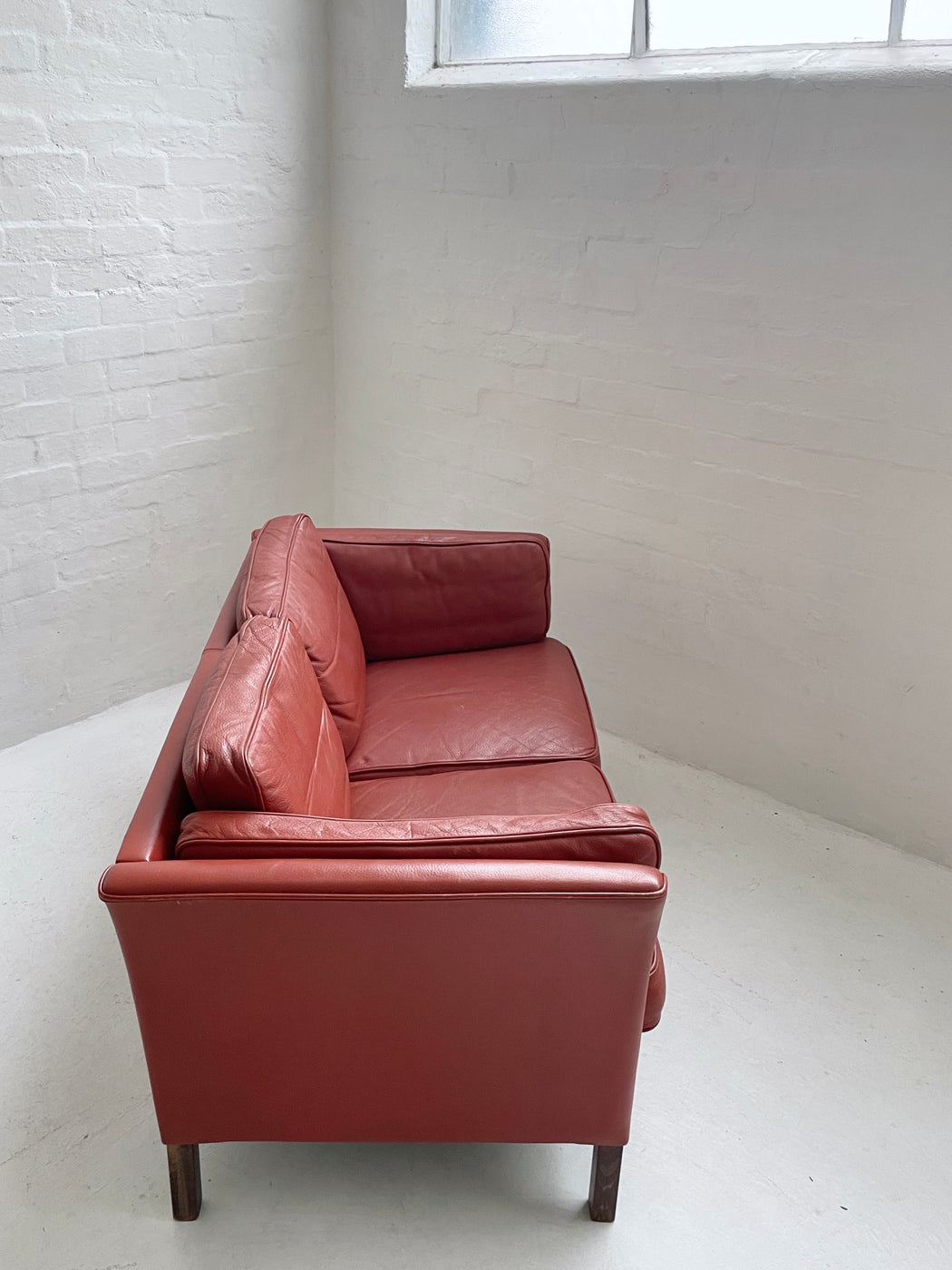 Mogens Hansen 'Model 2225' Sofa