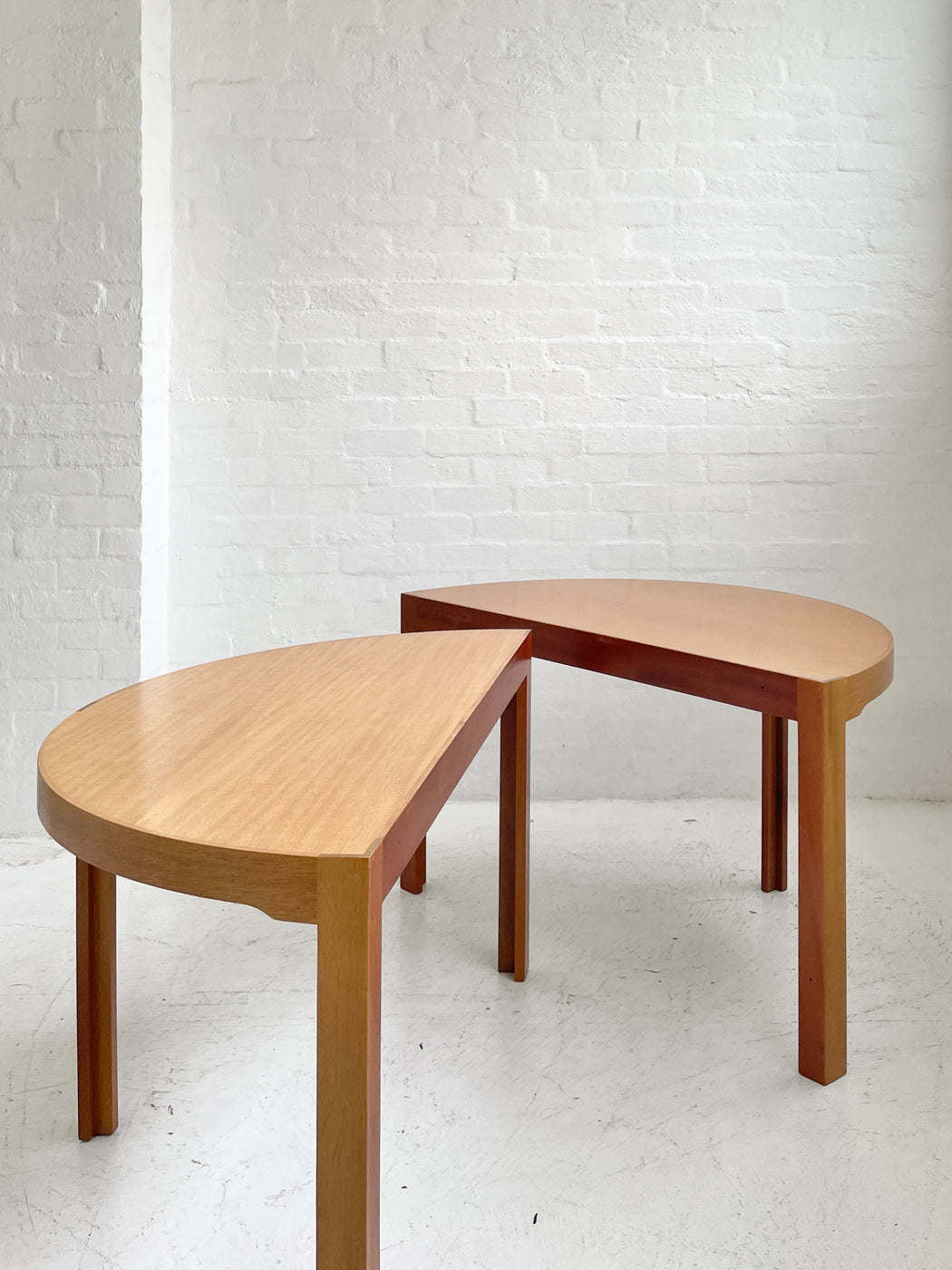 Rud Thygesen & Johnny Sørensen Table