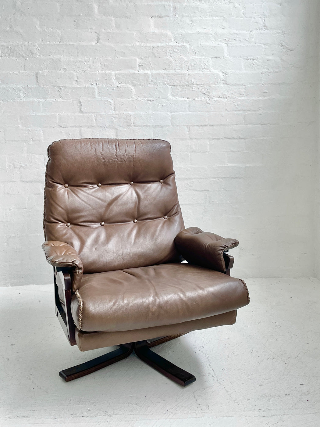 Arne Norell Swivel Chair