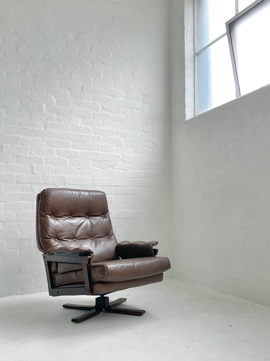 Arne Norell Swivel Chair