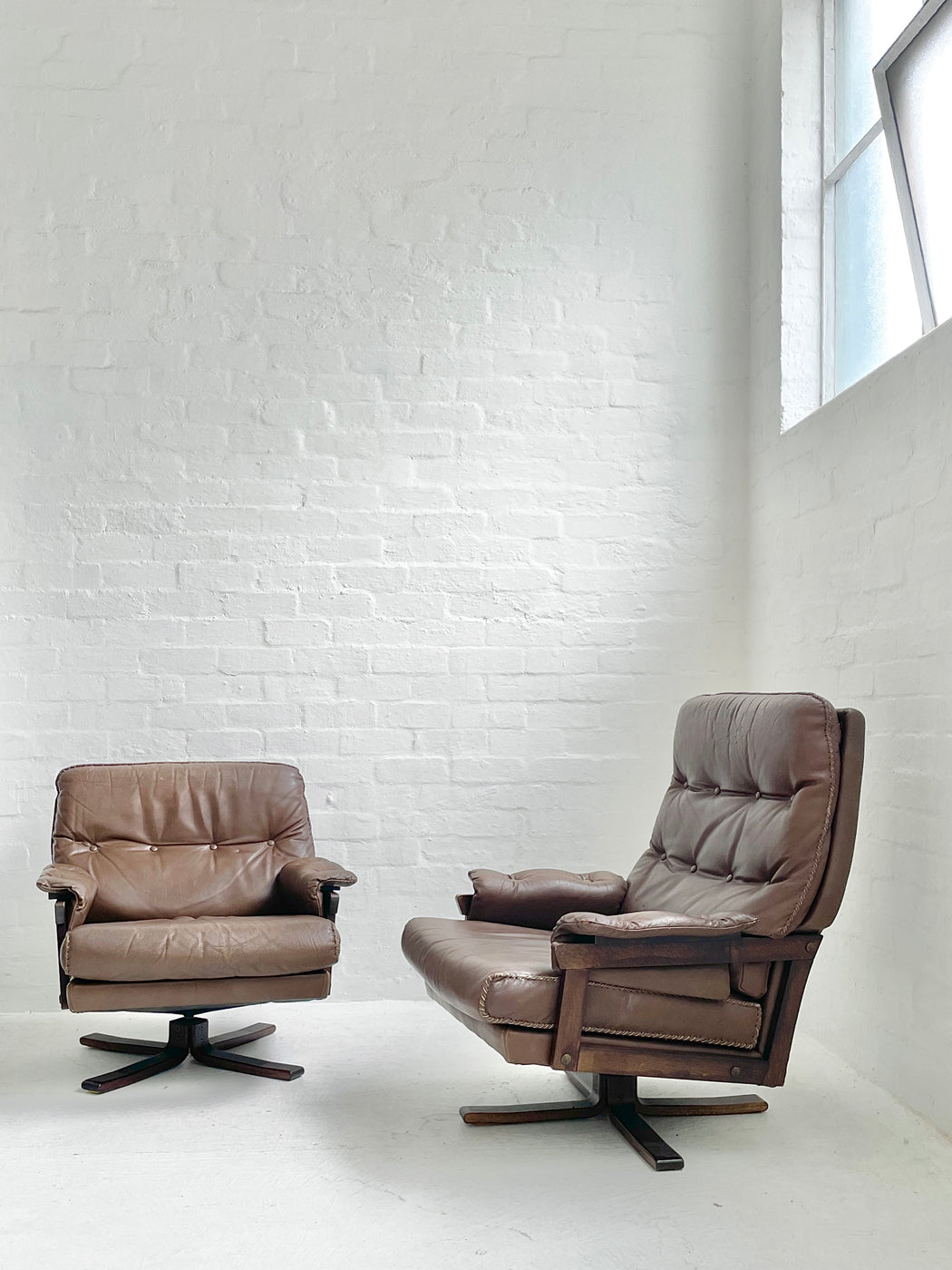Arne Norell Swivel Chair