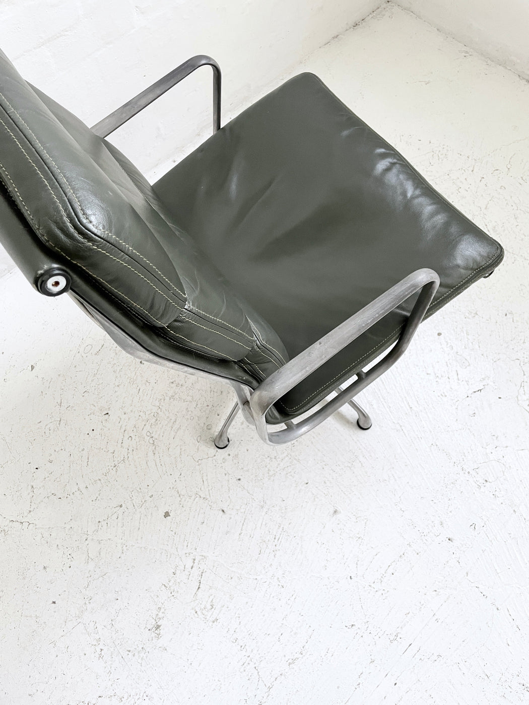 Eames Executive 'Softpad' Chair