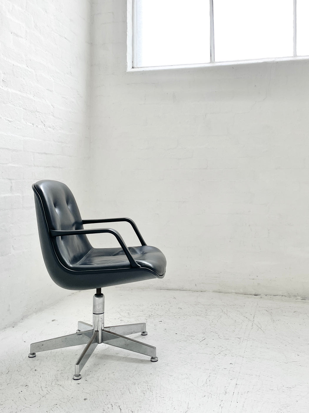 Charles Pollock Steelcase '451' Executive Chair
