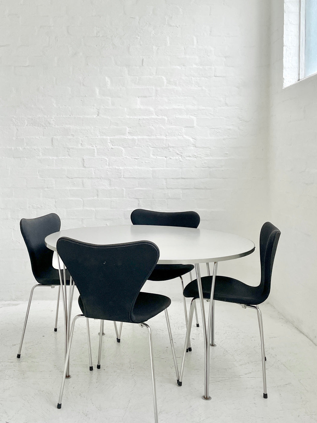 Piet Hein & Bruno Mathsson Table