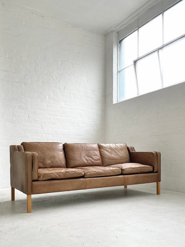 Stouby 'Eva' Leather Sofa
