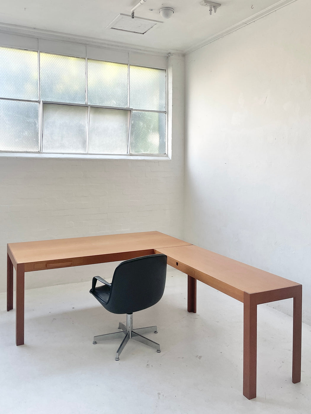 Thygesen & Sørensen Work Table