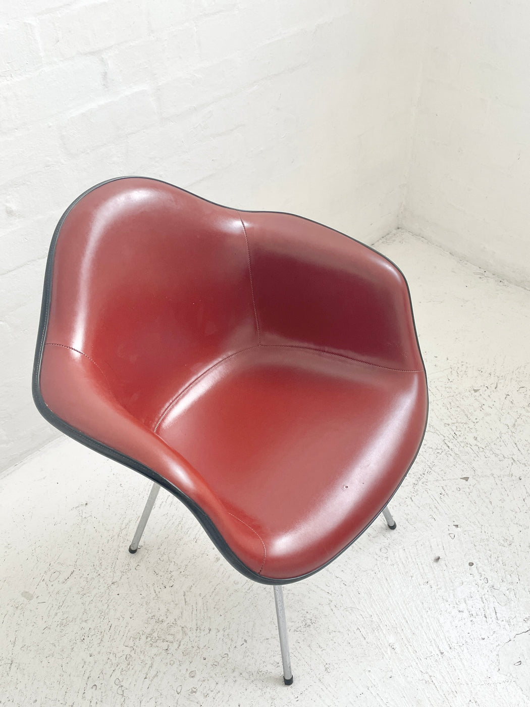 Charles & Ray Eames Shell Armchair