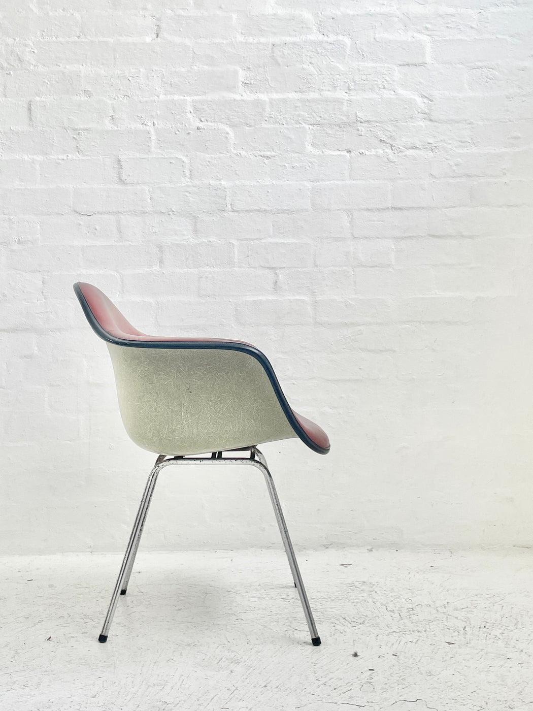 Charles & Ray Eames Shell Armchair