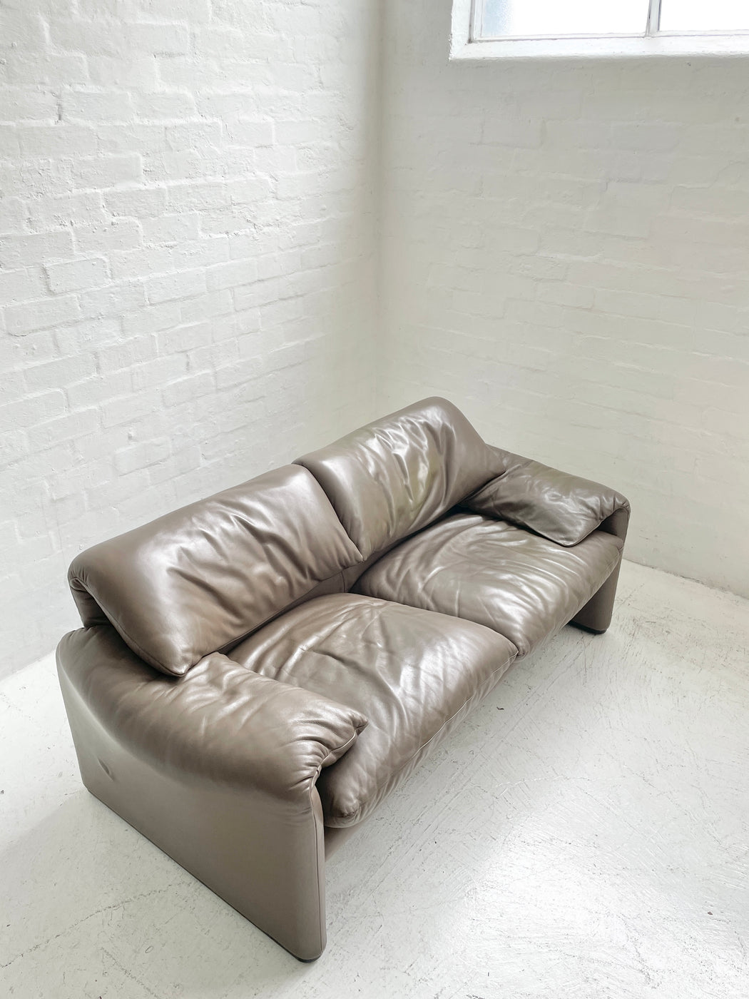 Vico Magistretti 'Maralunga' Sofa