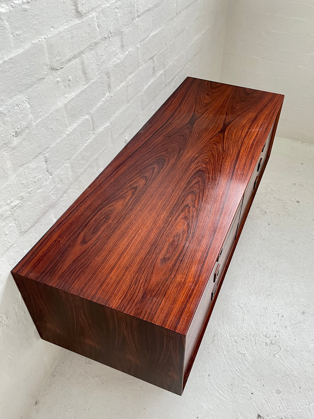 Brouer Møbelfabrik Rosewood Drawers