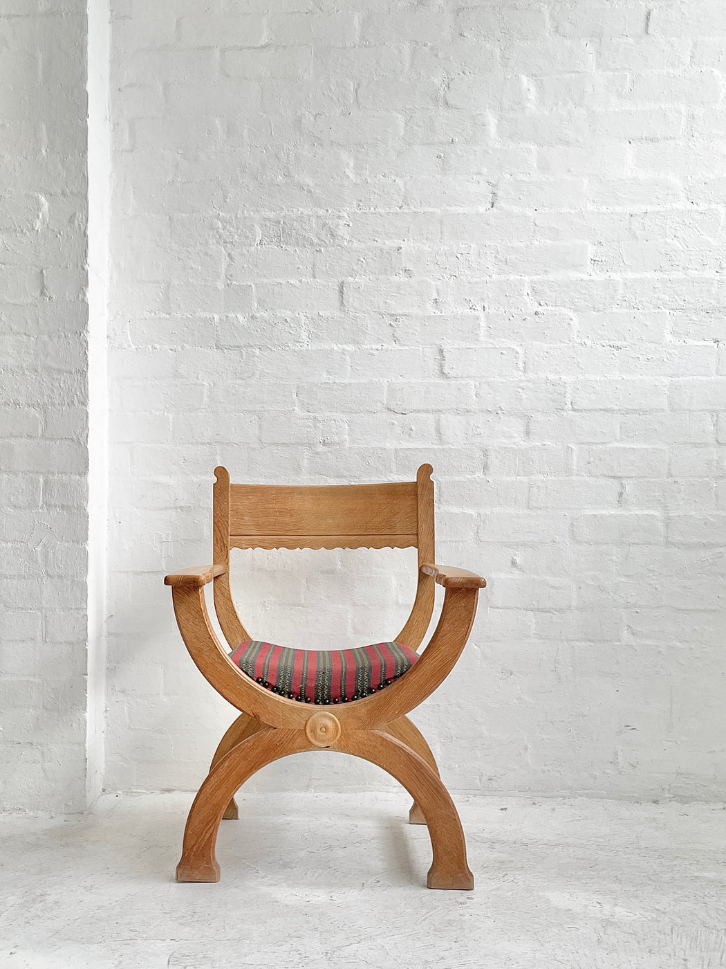 Henning Kjærnulf ‘Curule’ Chair