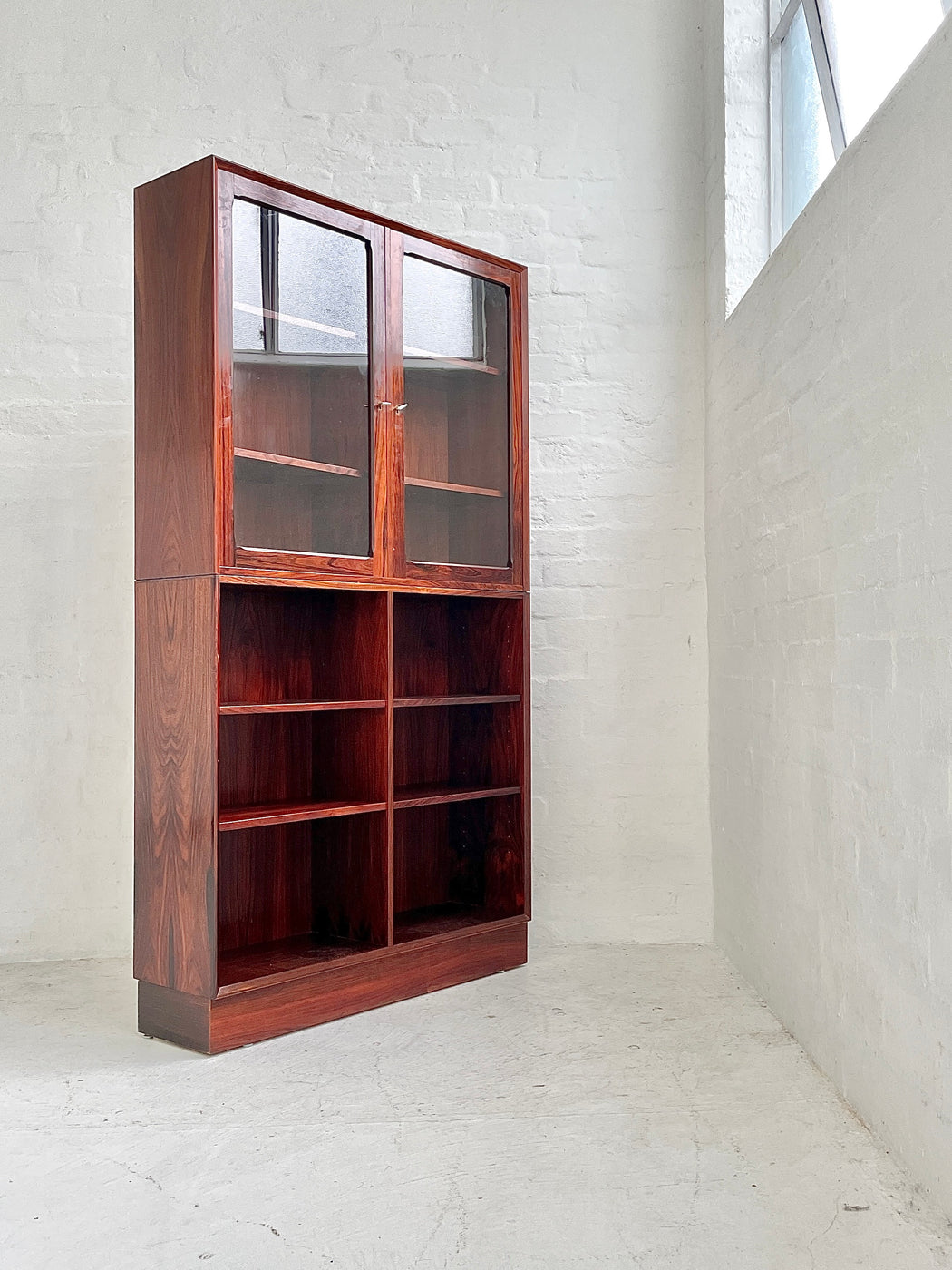 Brouer Rosewood Two Section Bookcase Vintrine