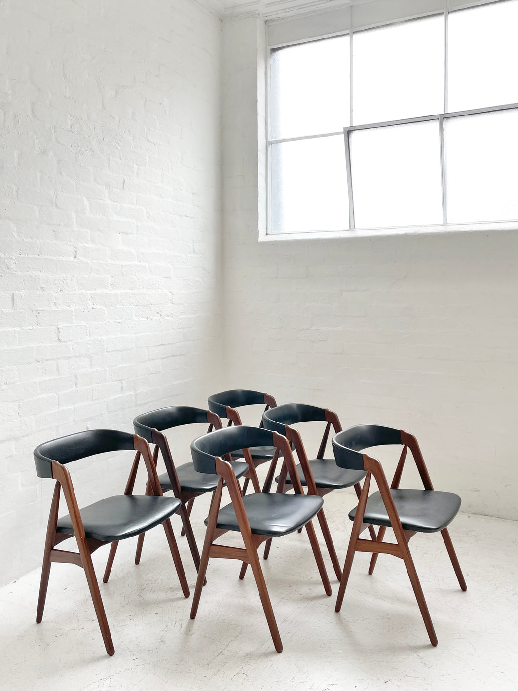 Th.Harlev 'Model 205' Teak Chairs