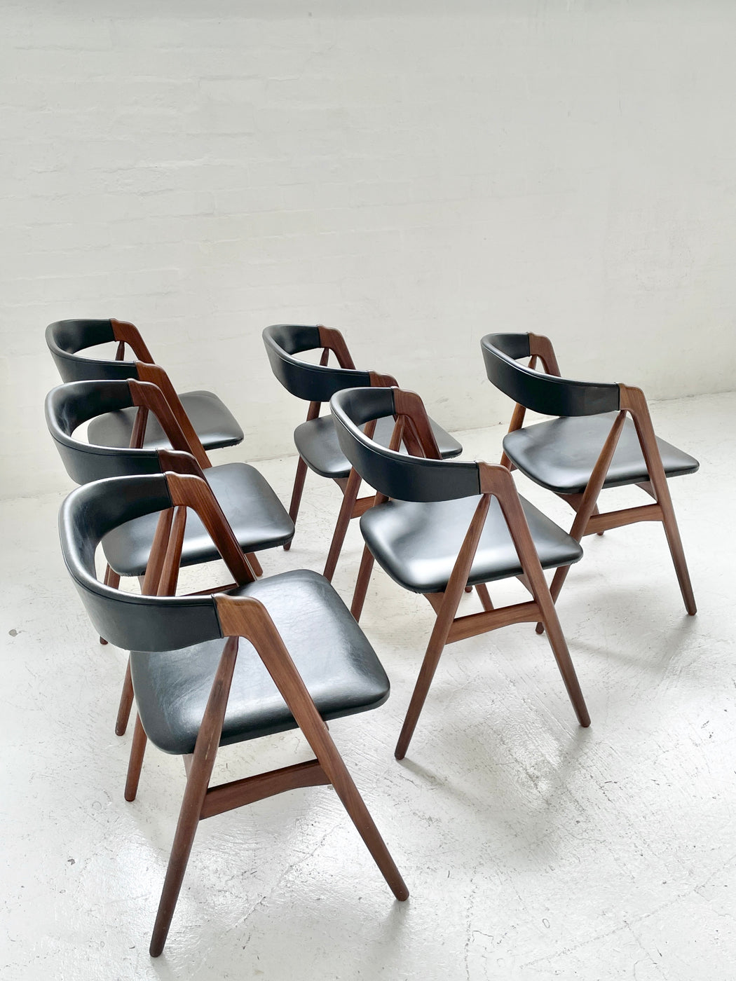 Th.Harlev 'Model 205' Teak Chairs