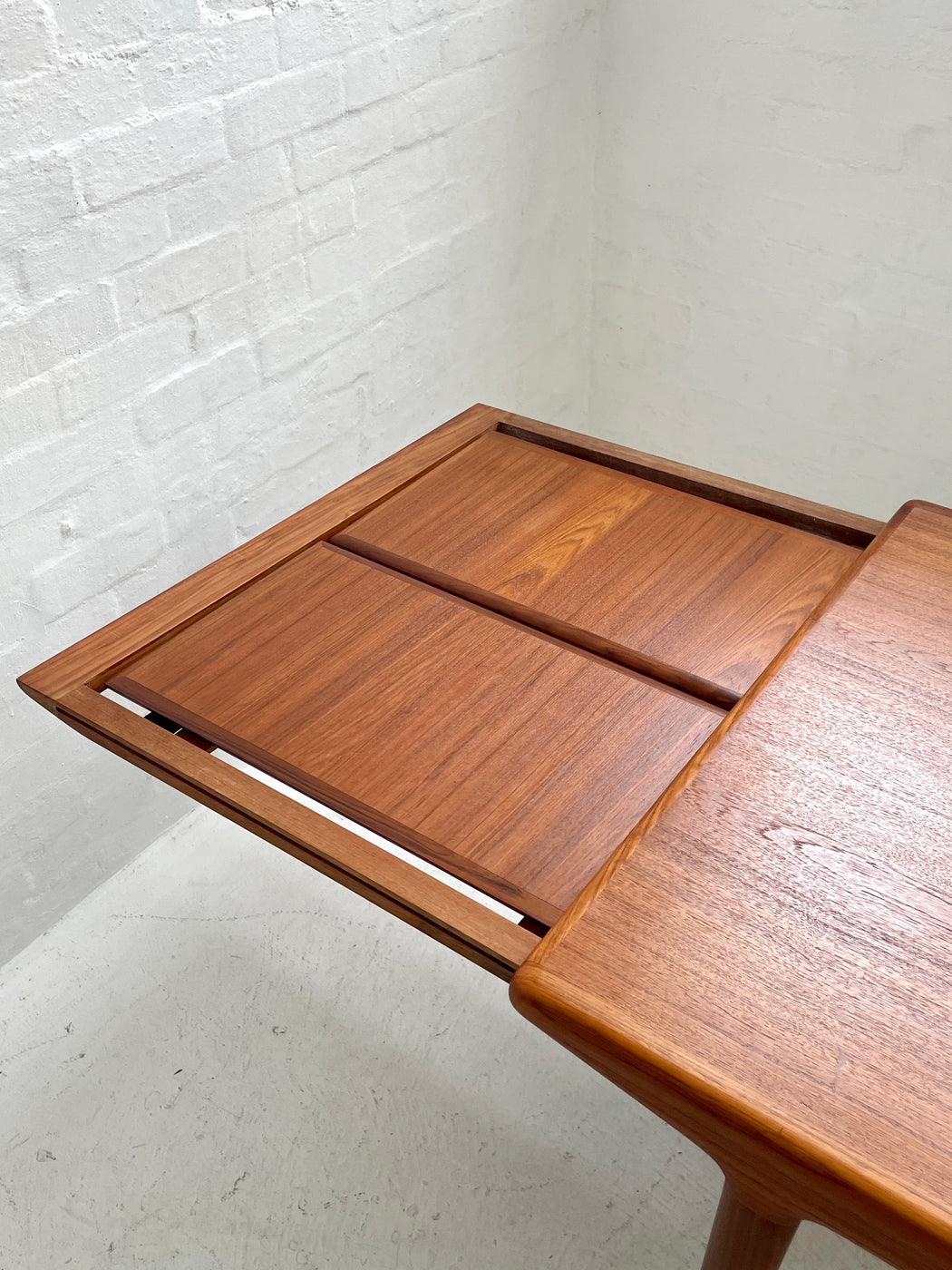 Johannes Andersen Extension Dining Table