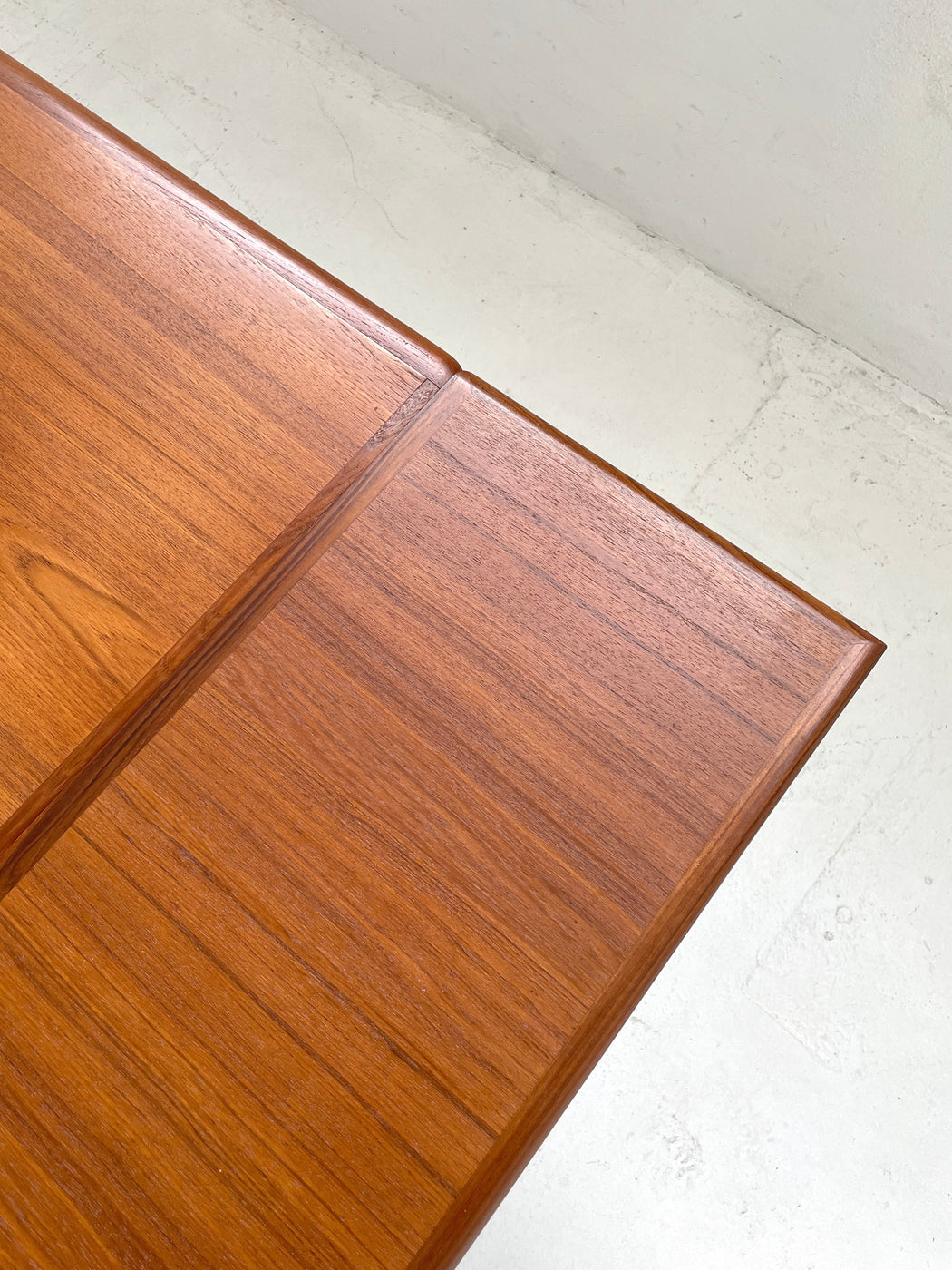 Johannes Andersen Extension Dining Table