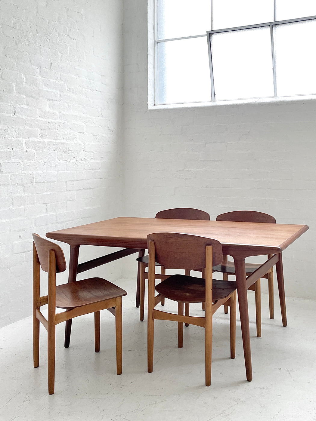Johannes Andersen Extension Dining Table