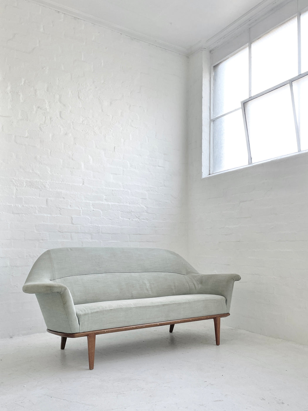 Bertil Fridhagen Sofa