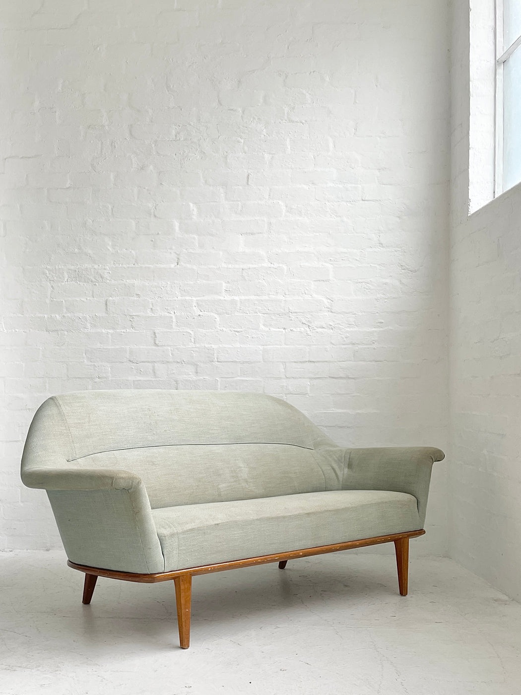 Bertil Fridhagen Sofa