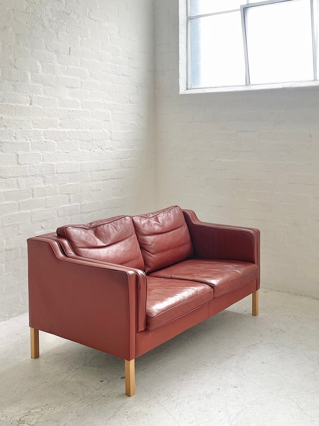 Stouby 'Eva' Leather Sofa