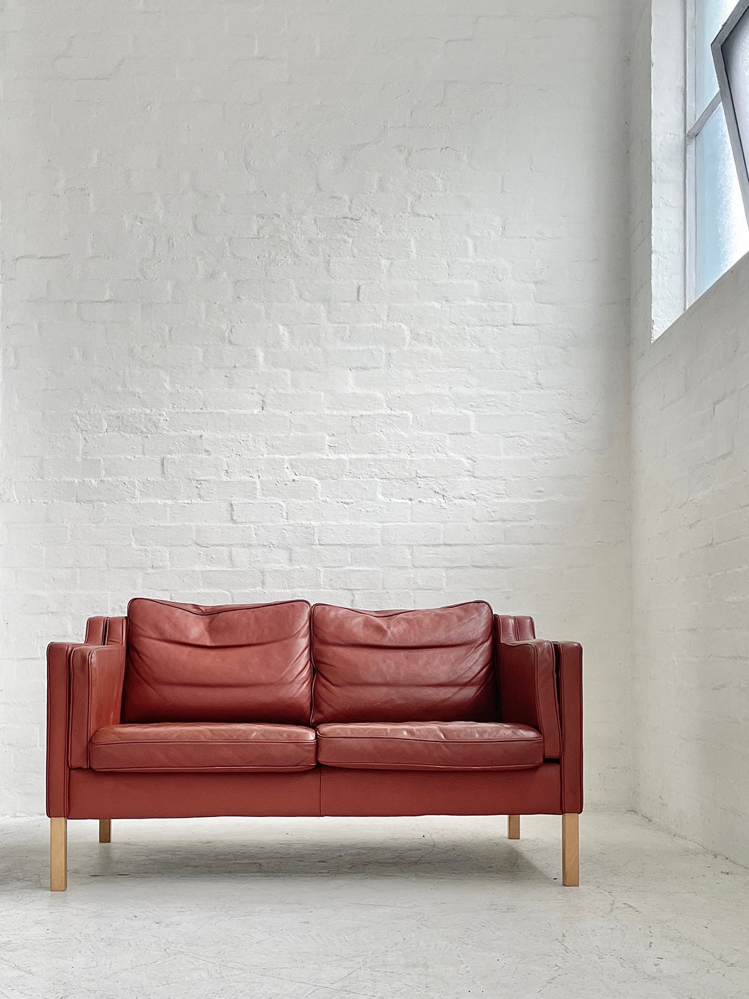 Stouby 'Eva' Leather Sofa