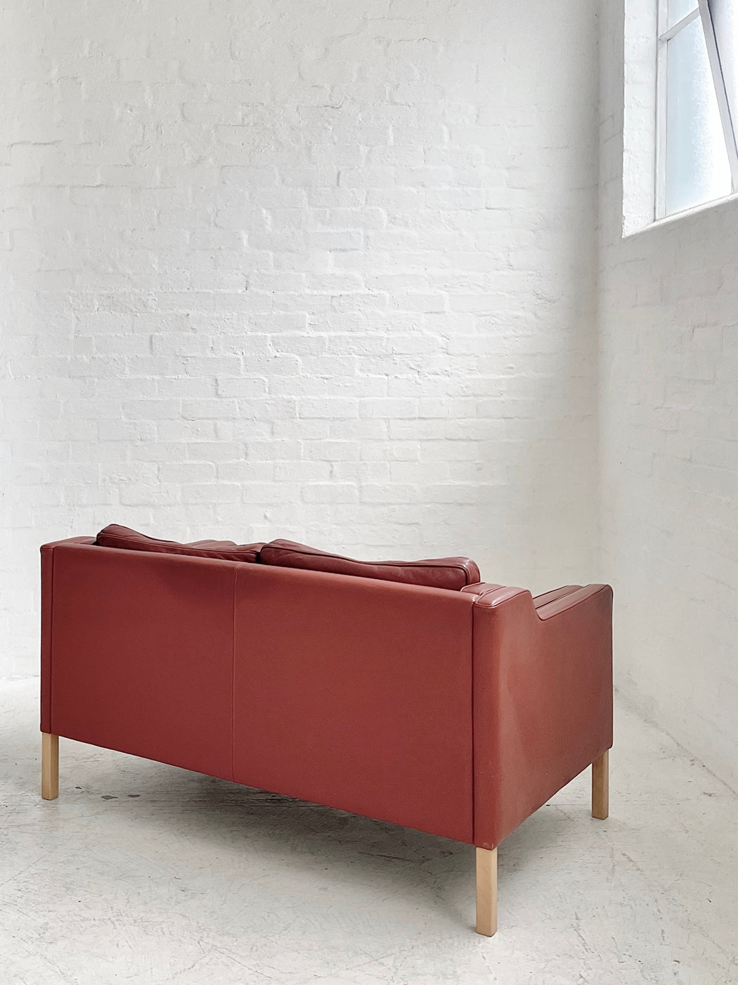 Stouby 'Eva' Leather Sofa