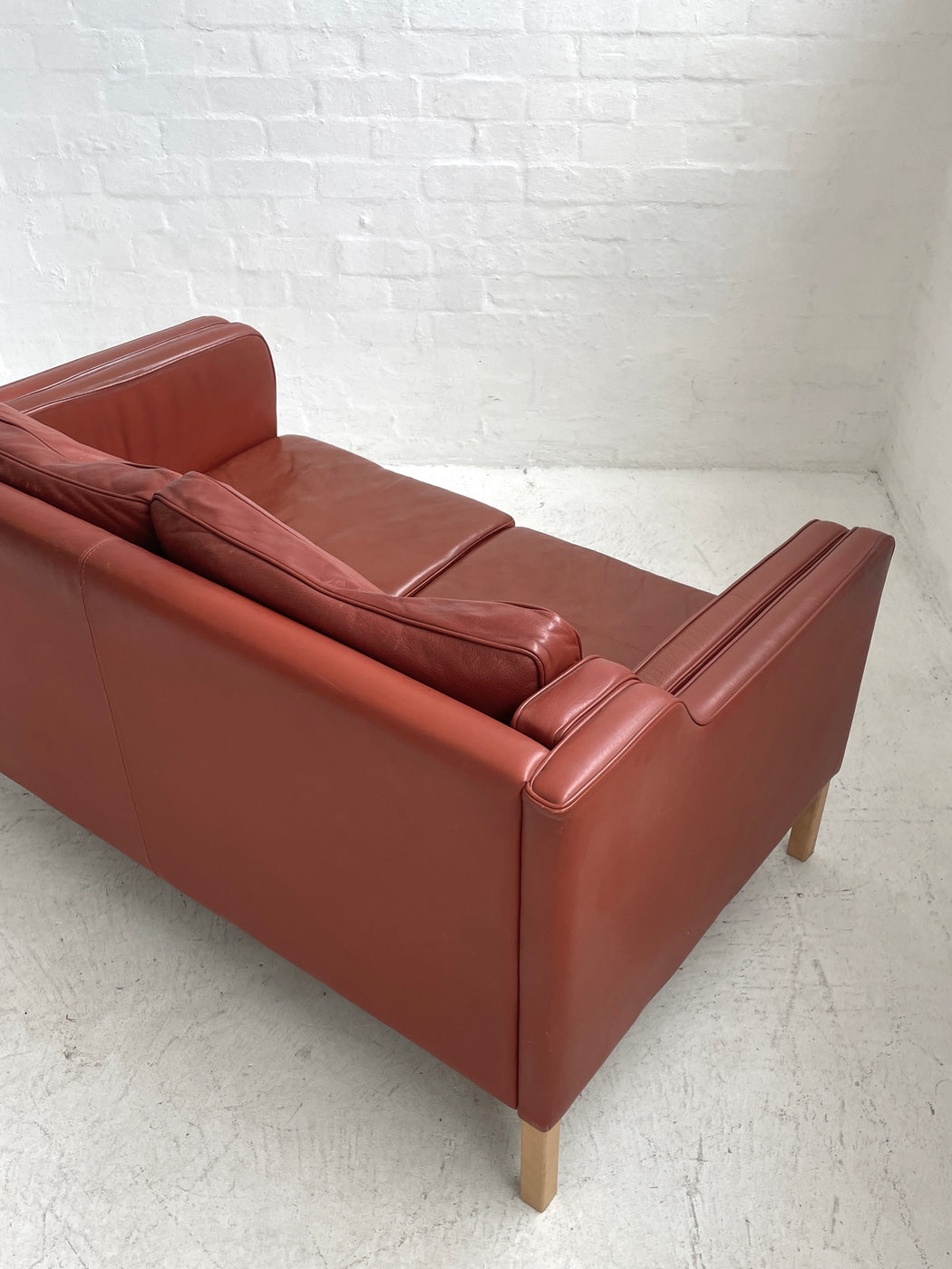 Stouby 'Eva' Leather Sofa