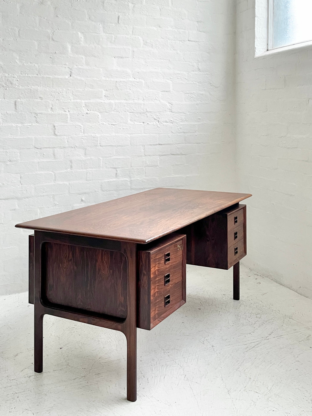 Arne Vodder Rosewood Desk