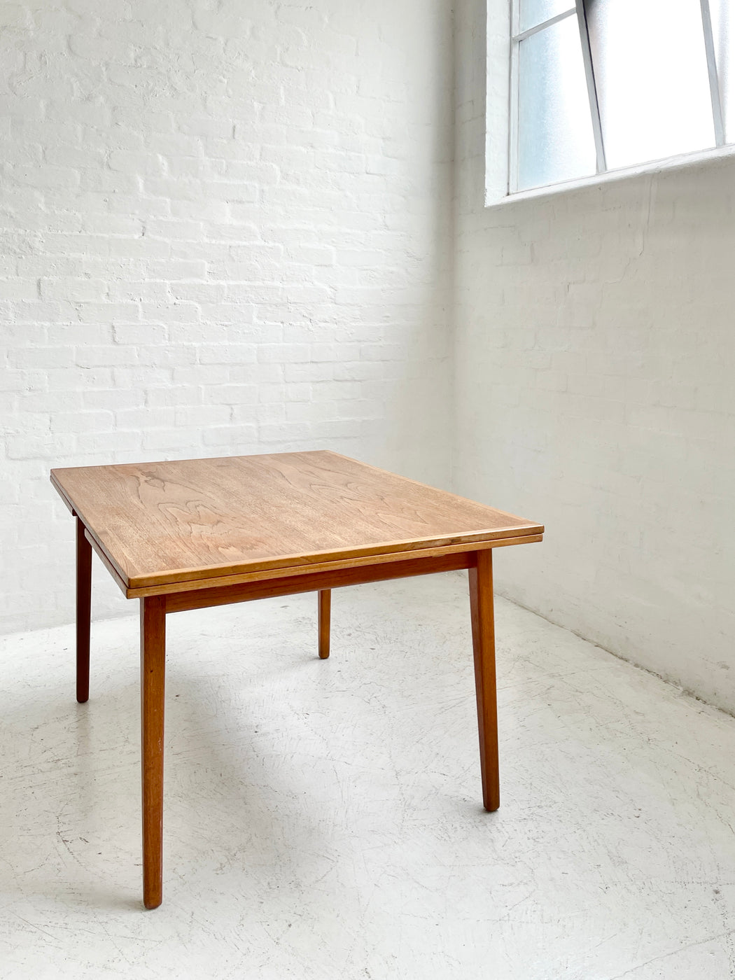 H.Sigh & Søn Teak Extension Dining Table