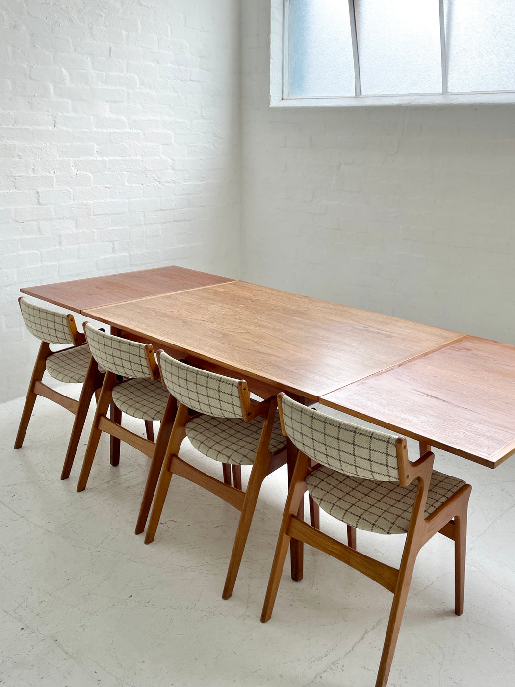 H.Sigh & Søn Teak Extension Dining Table