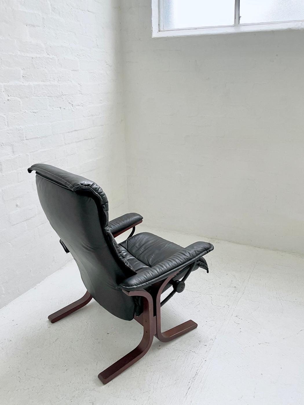 Reclining Leather Lounge Chair by 'Stressless'