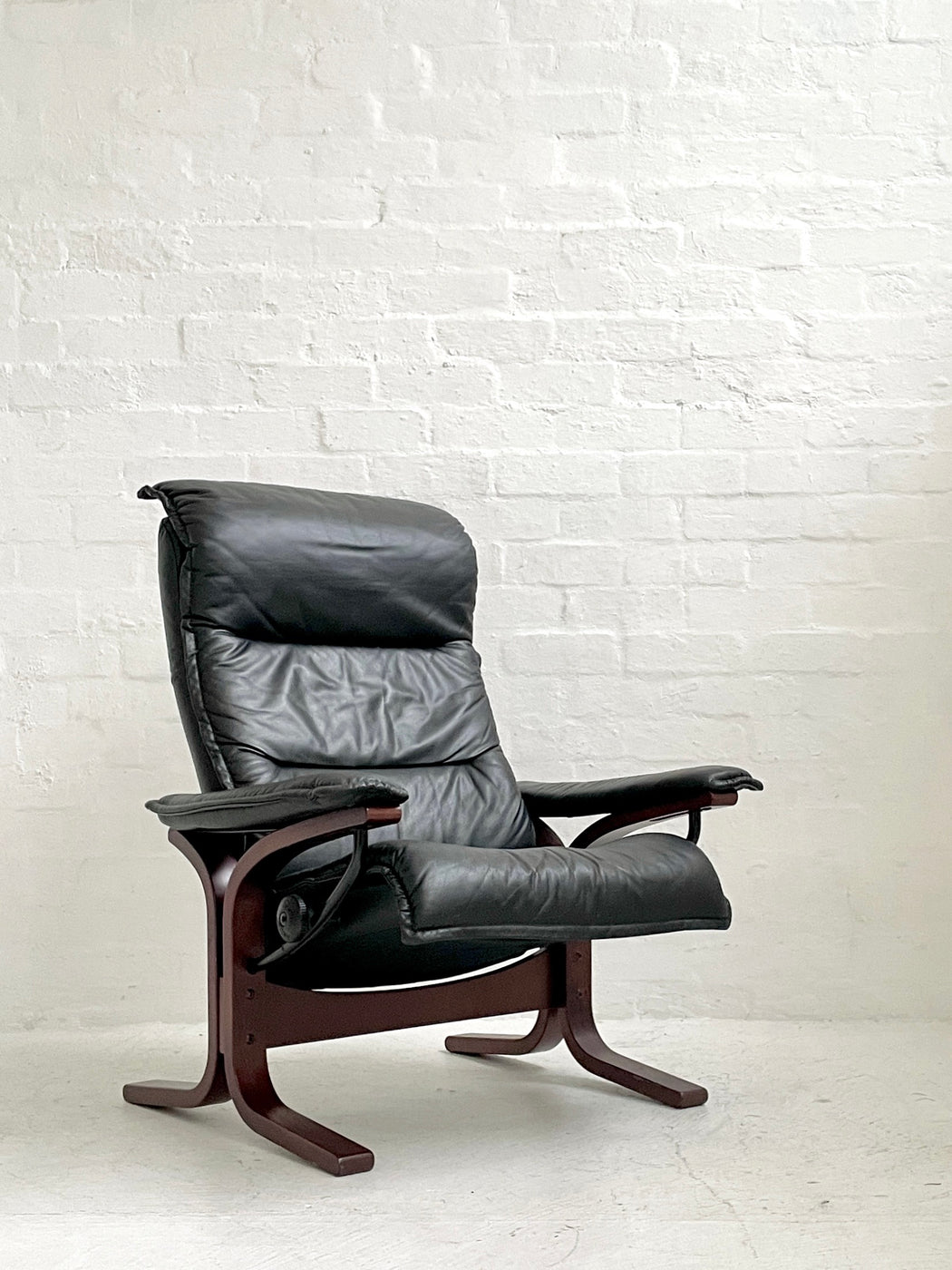 Reclining Leather Lounge Chair by 'Stressless'