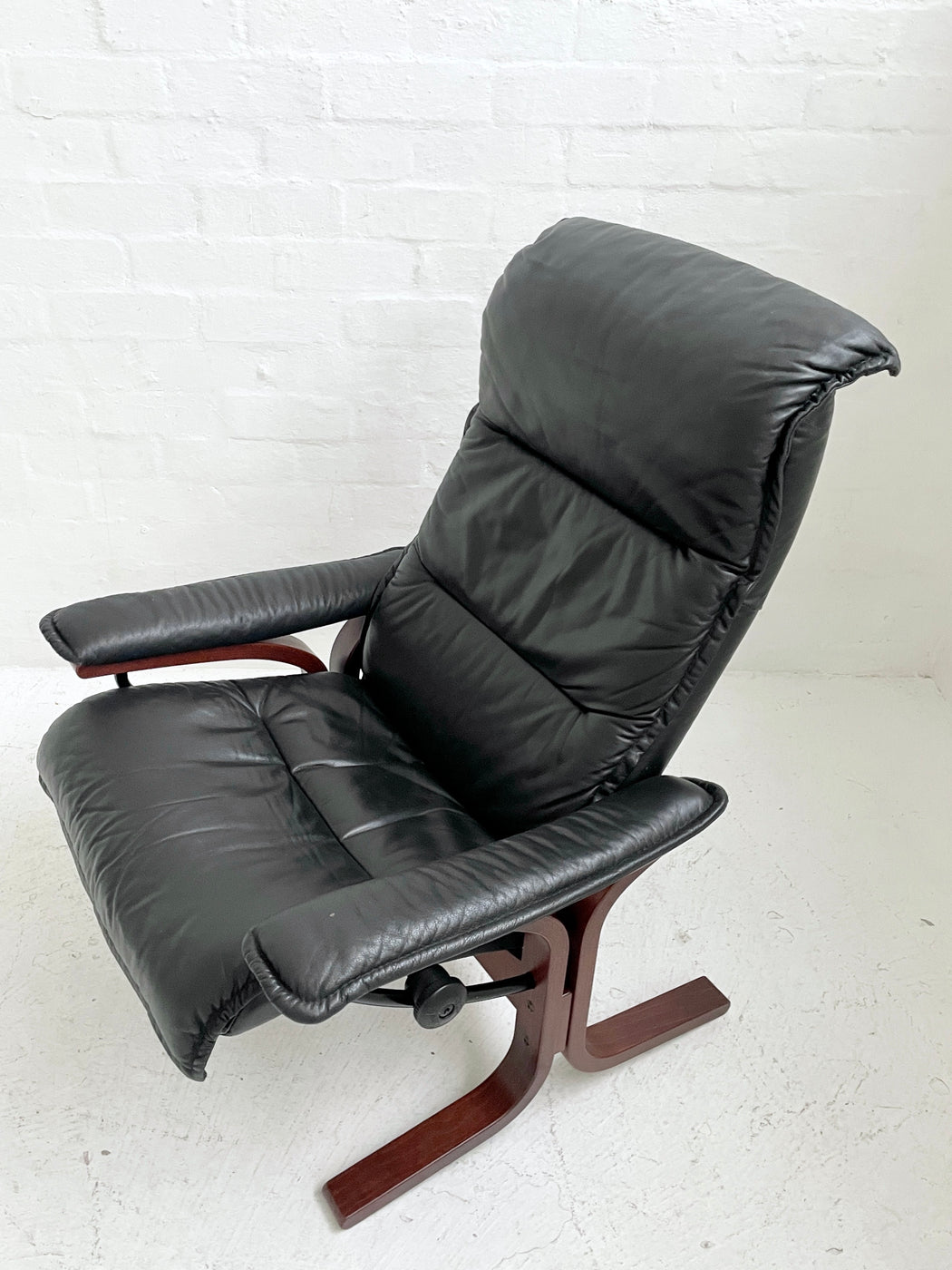 Reclining Leather Lounge Chair by 'Stressless'