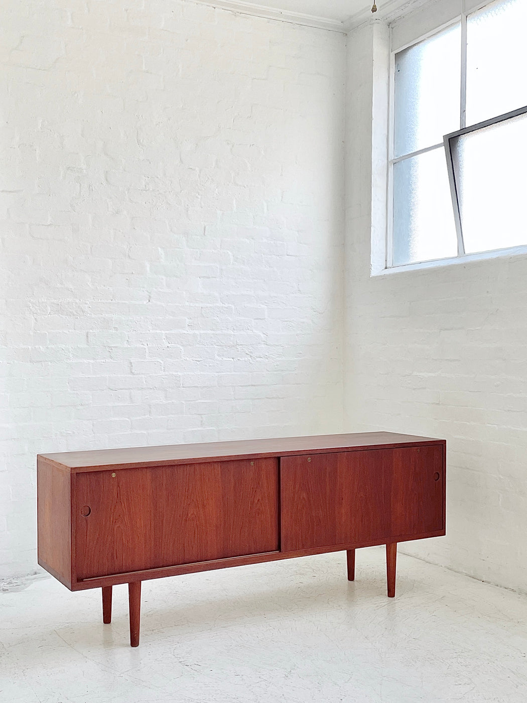 Hans J. Wegner 'RY26' Sideboard