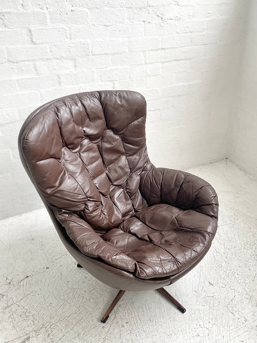 H.W. Klein 'Egg' Chair