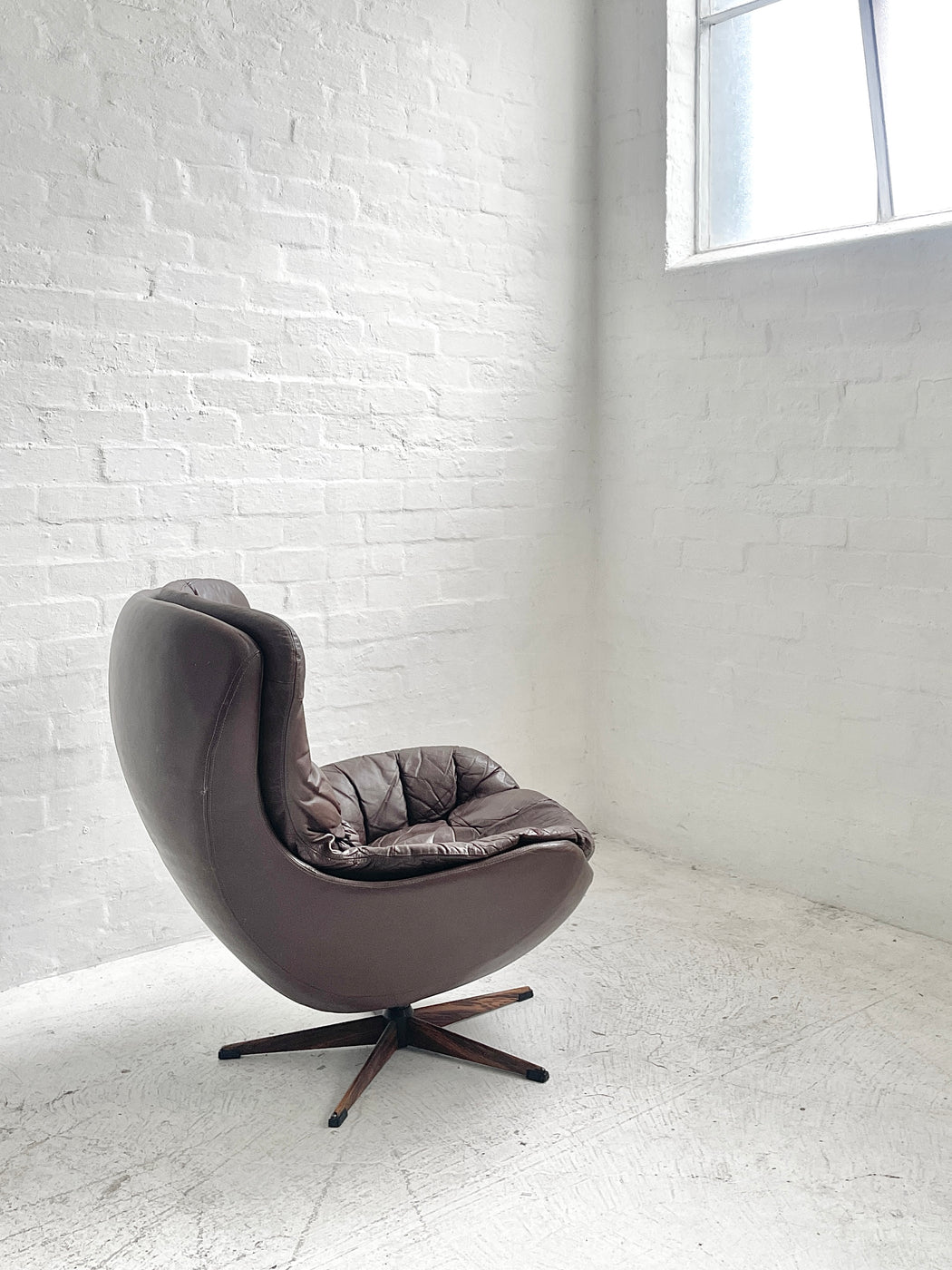H.W. Klein 'Egg' Chair