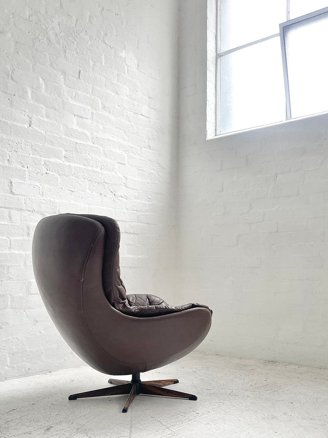 H.W. Klein 'Egg' Chair