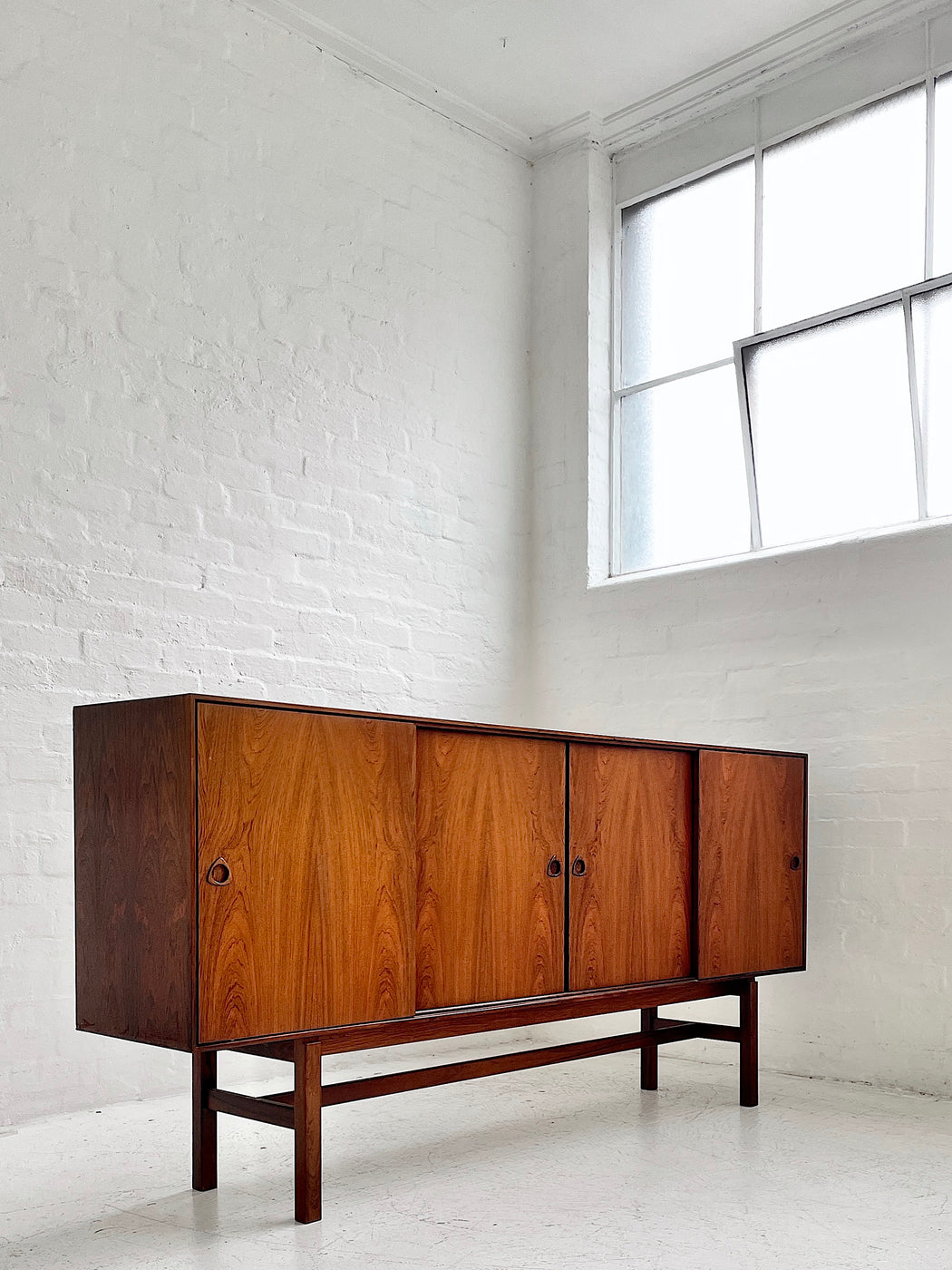 Brouer Møbelfabrik Rosewood Sideboard