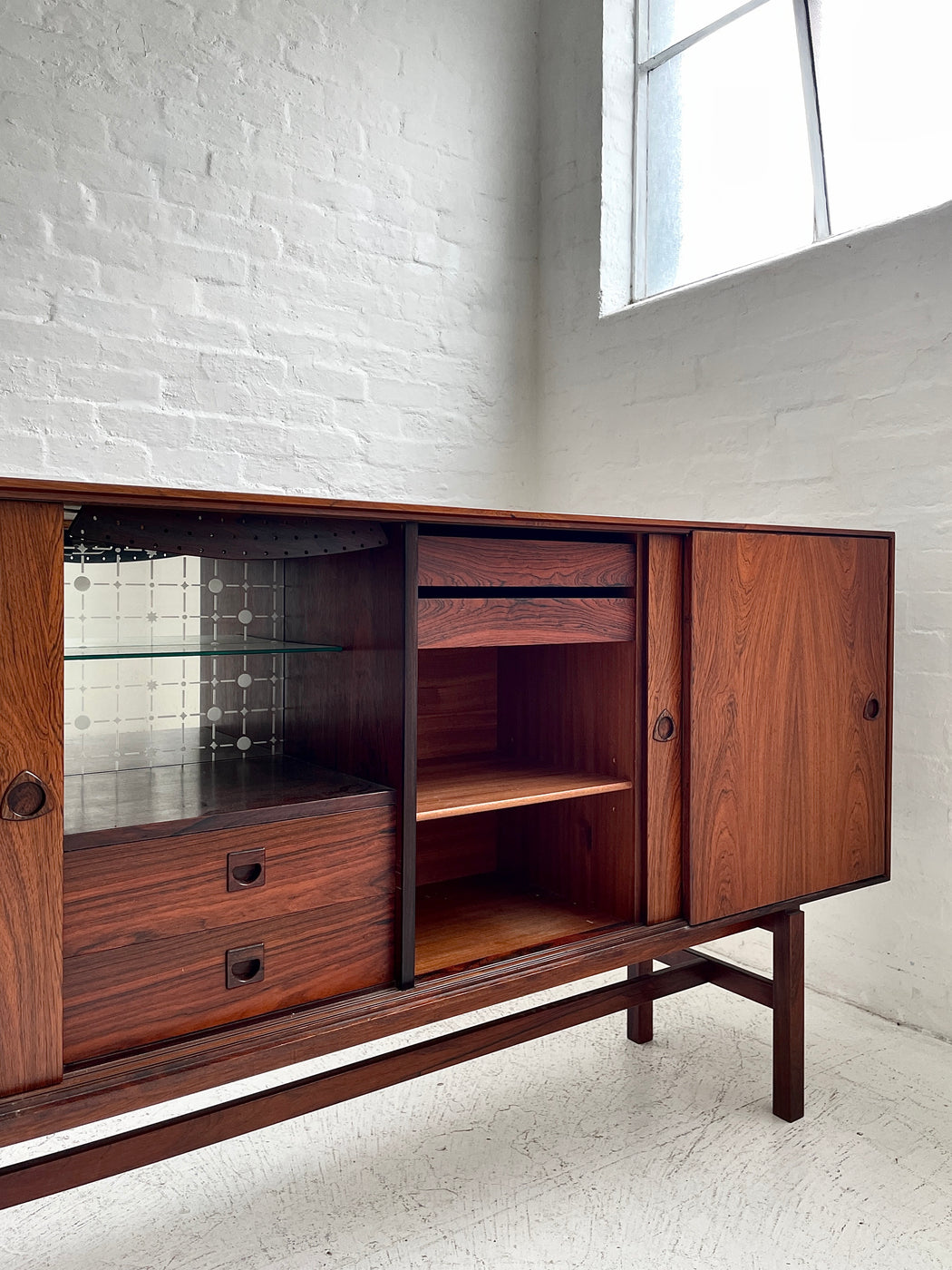 Brouer Møbelfabrik Rosewood Sideboard