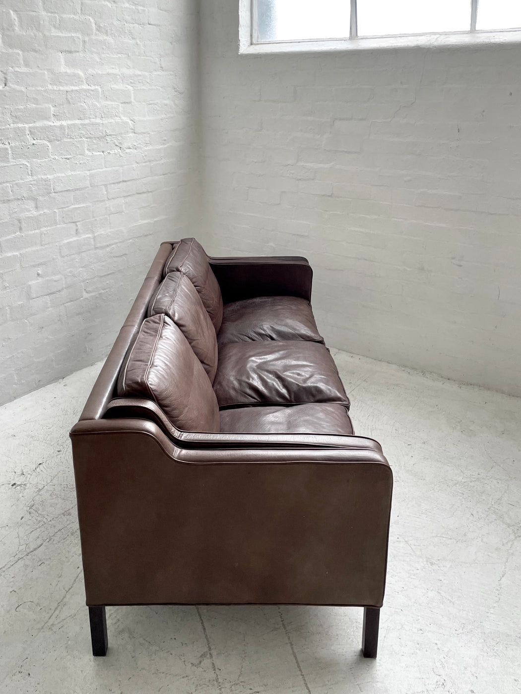 Stouby 'Eva' Leather Sofa