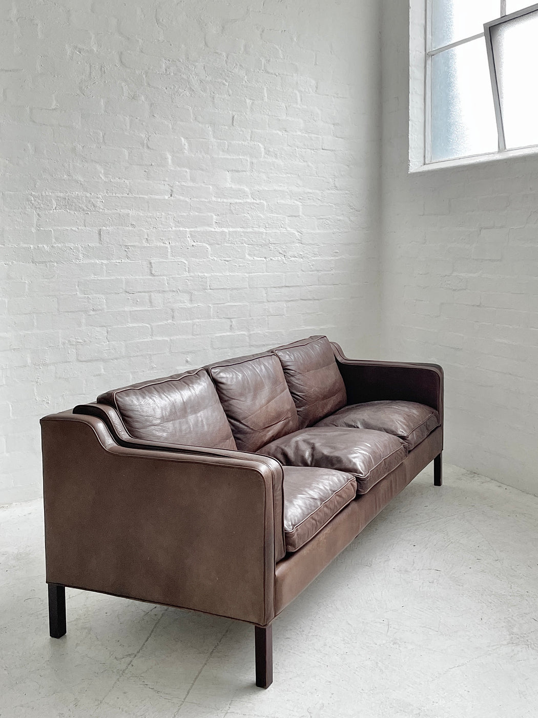 Stouby 'Eva' Leather Sofa