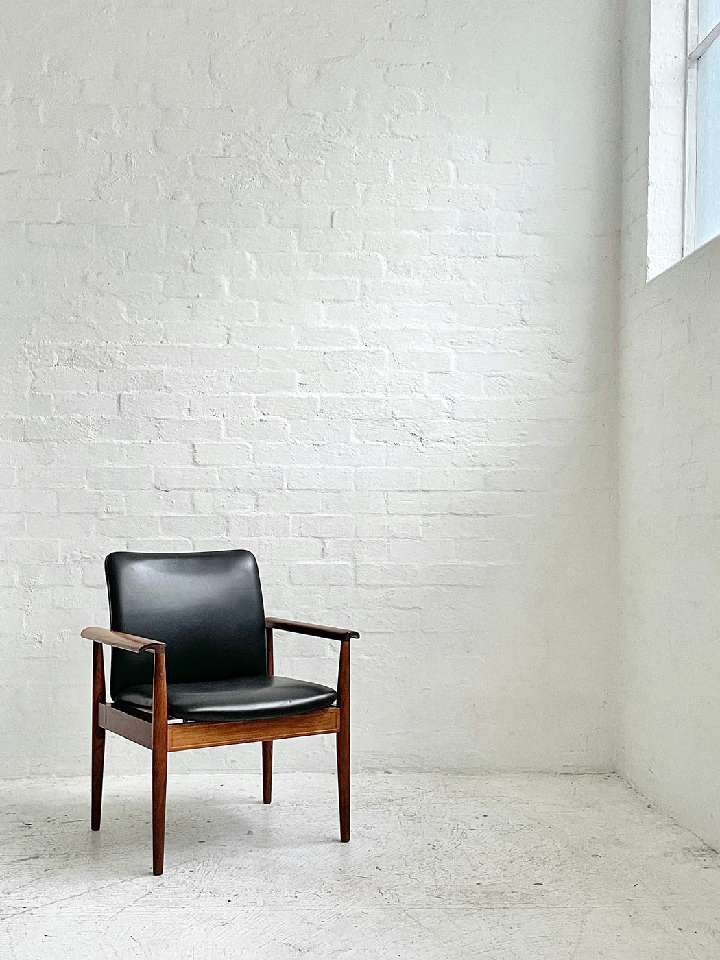 Finn Juhl 'Diplomat' Chair