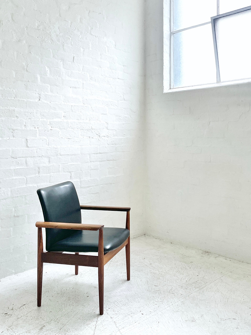 Finn Juhl 'Diplomat' Chair