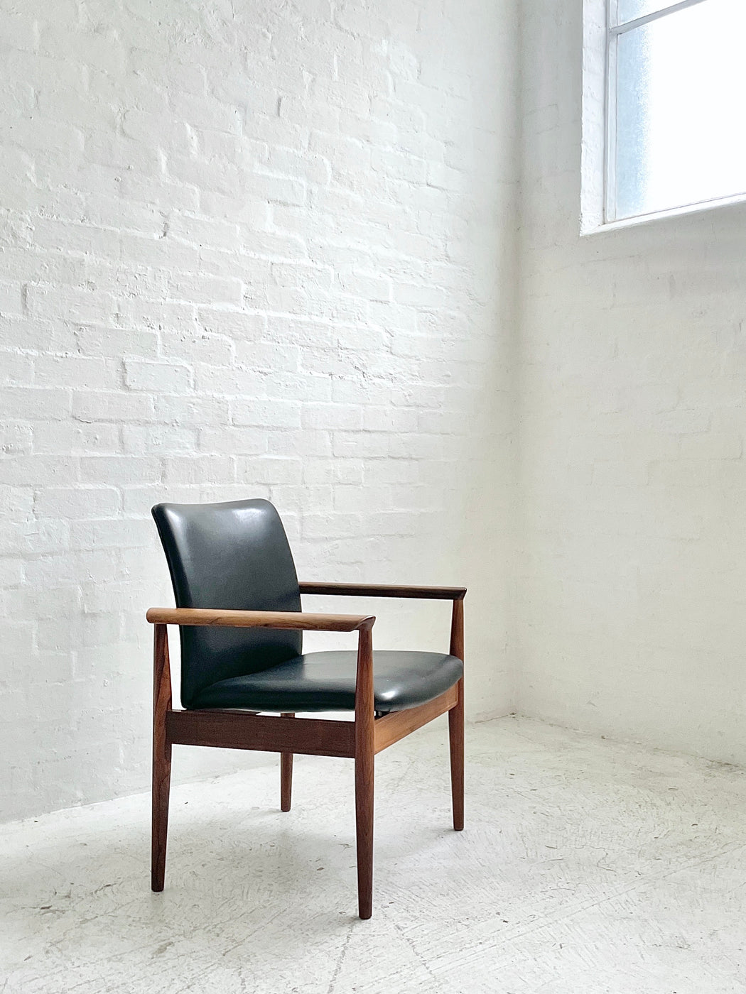Finn Juhl 'Diplomat' Chair
