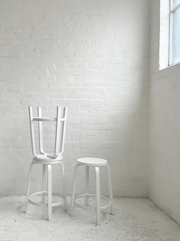 Alvar Aalto 'Bar Stool 64'