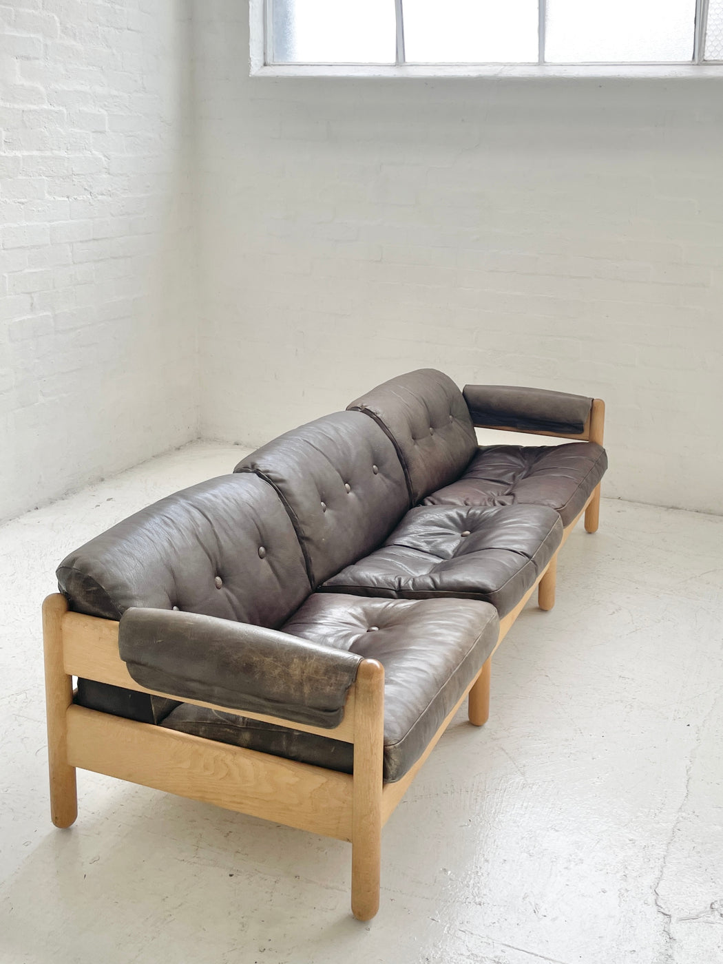 Illum Wikkelsø '380 Series' Sofa