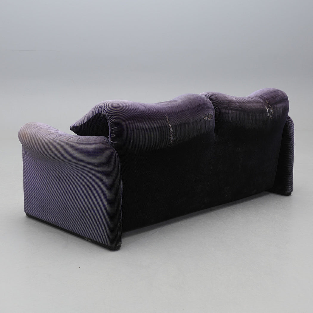 Vico Magistretti 'Maralunga' Sofa