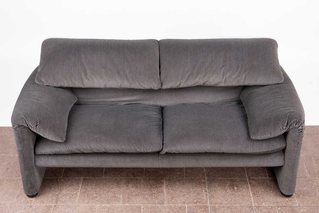 Vico Magistretti 'Maralunga' Sofa