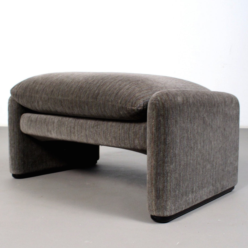 Vico Magistretti 'Maralunga' Stool